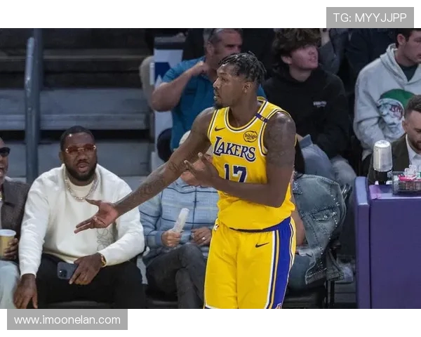 1993年NBA总决赛魔术队与太阳队的激烈对决回顾与精彩瞬间分析